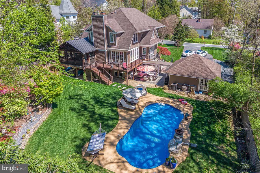 6614 81st St, Cabin John, MD 20818 - #2