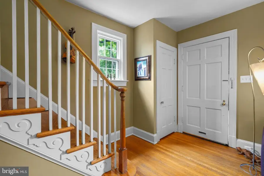 8013 Glenbrook Rd, Bethesda, MD 20814 - #3