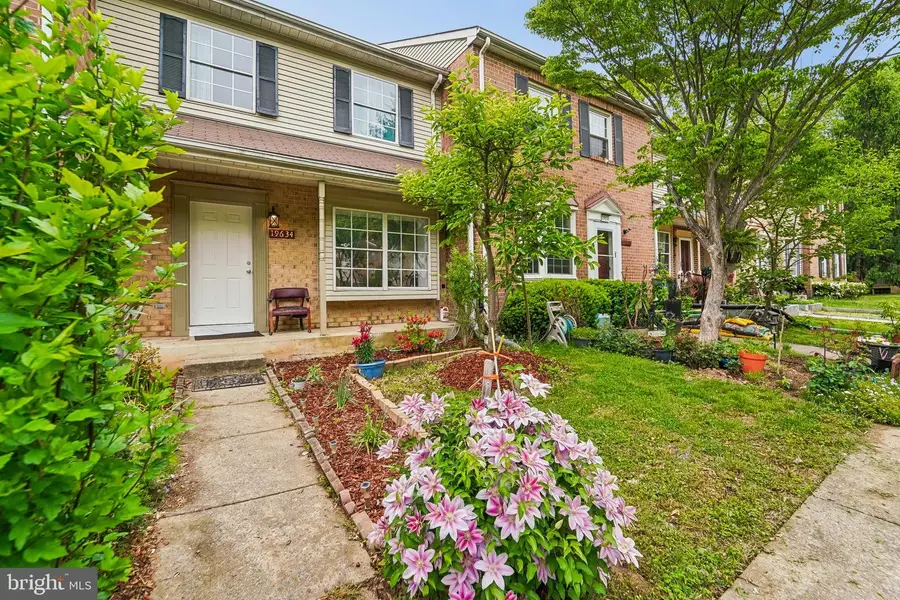 19634 White Saddle Dr, Germantown, MD 20874 - #2