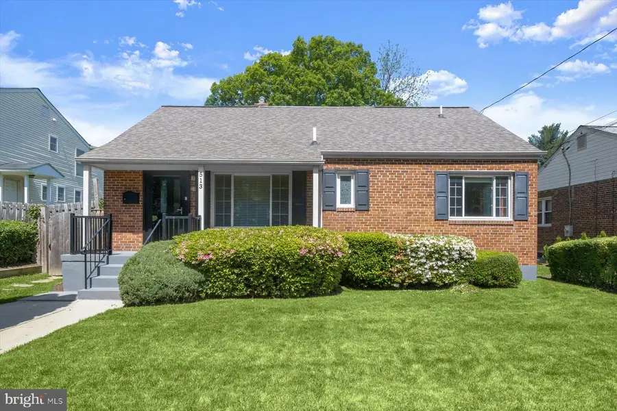 513 Gilmoure Dr, Silver Spring, MD 20901 - #2