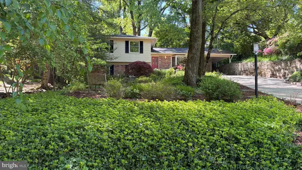 3512 Woodbine St, CHEVY CHASE, MD 20815