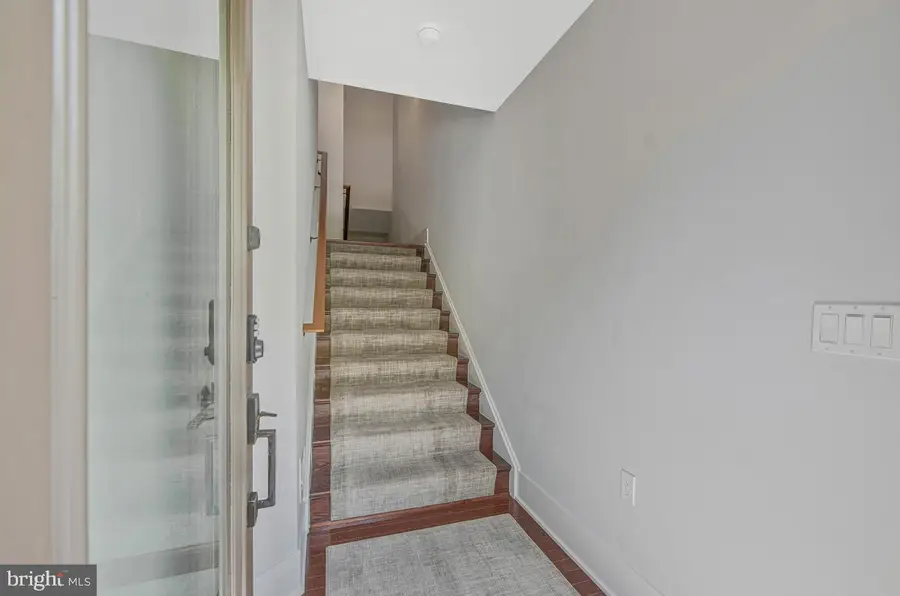 5131 Willet Bridge Rd, Bethesda, MD 20816 - #3