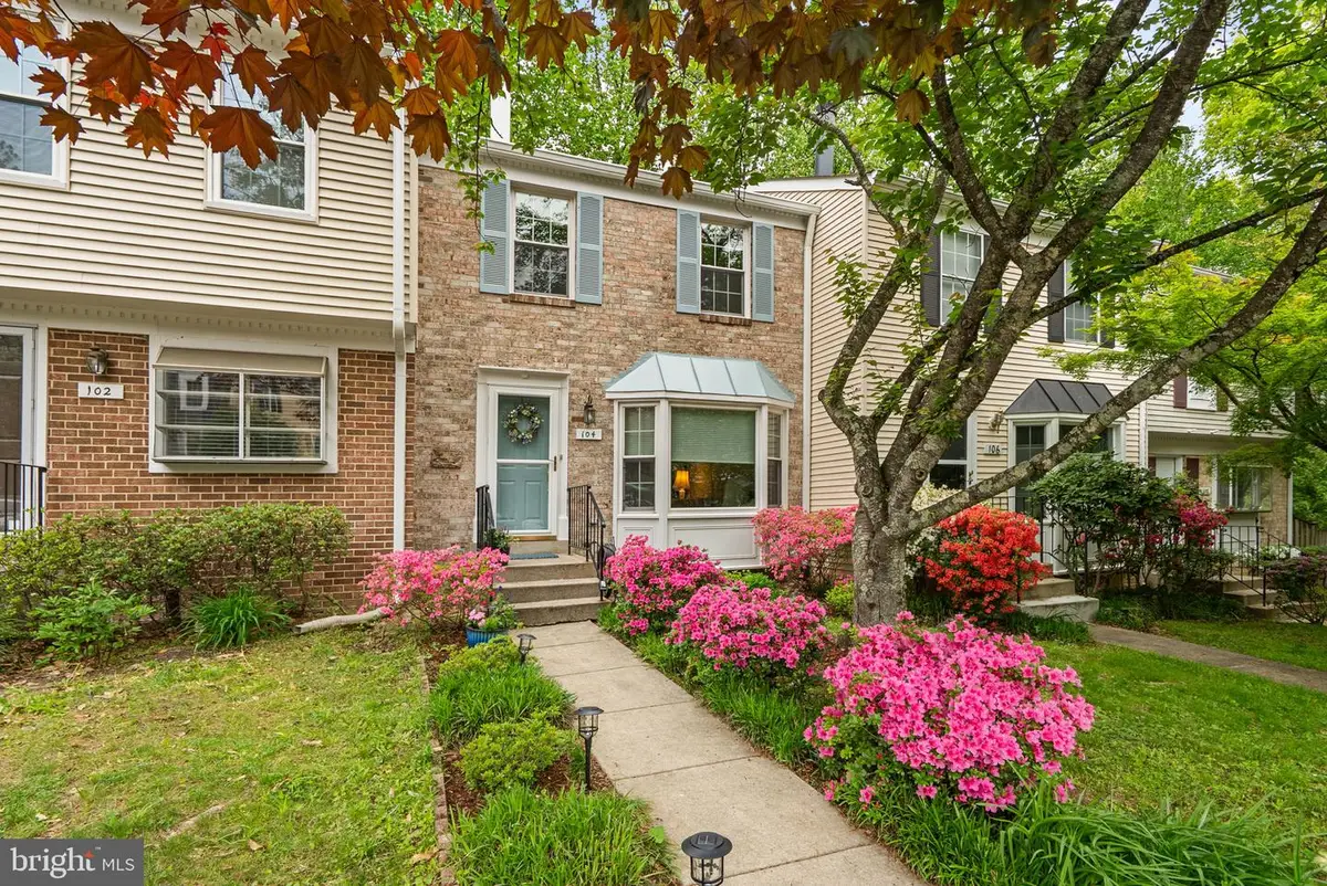 104 Kestrel Ct, Gaithersburg, MD 20879 - #1
