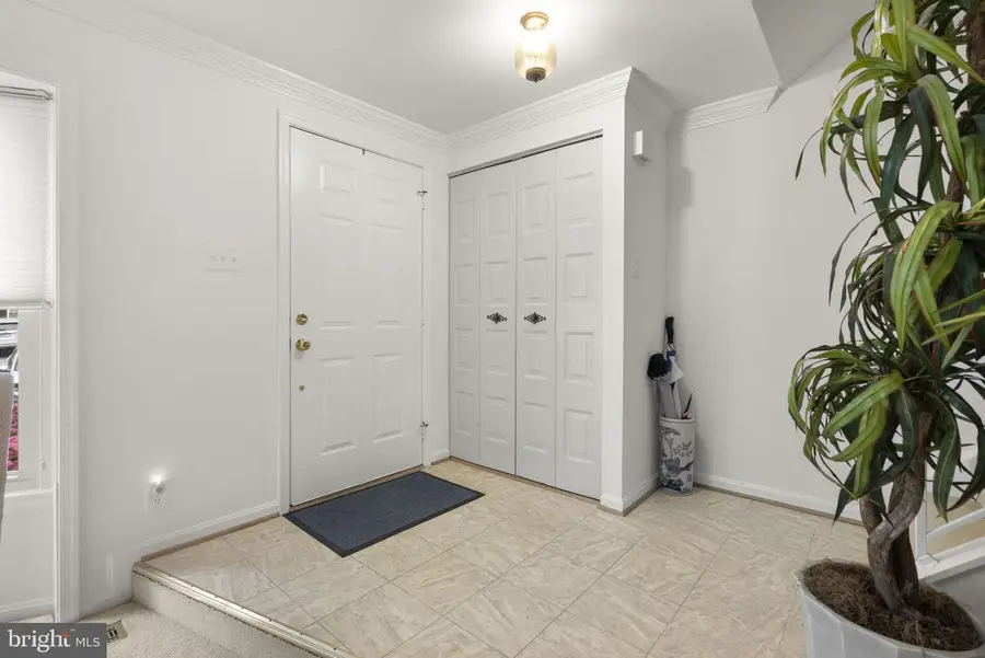 104 Kestrel Ct, Gaithersburg, MD 20879 - #3