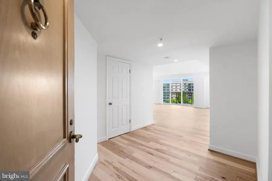 5000 Battery Ln #704, Bethesda, MD 20814 - #2