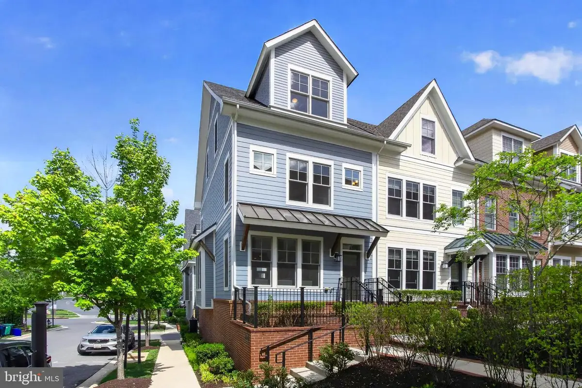 71 Ellsworth Heights St, Silver Spring, MD 20910 - #1