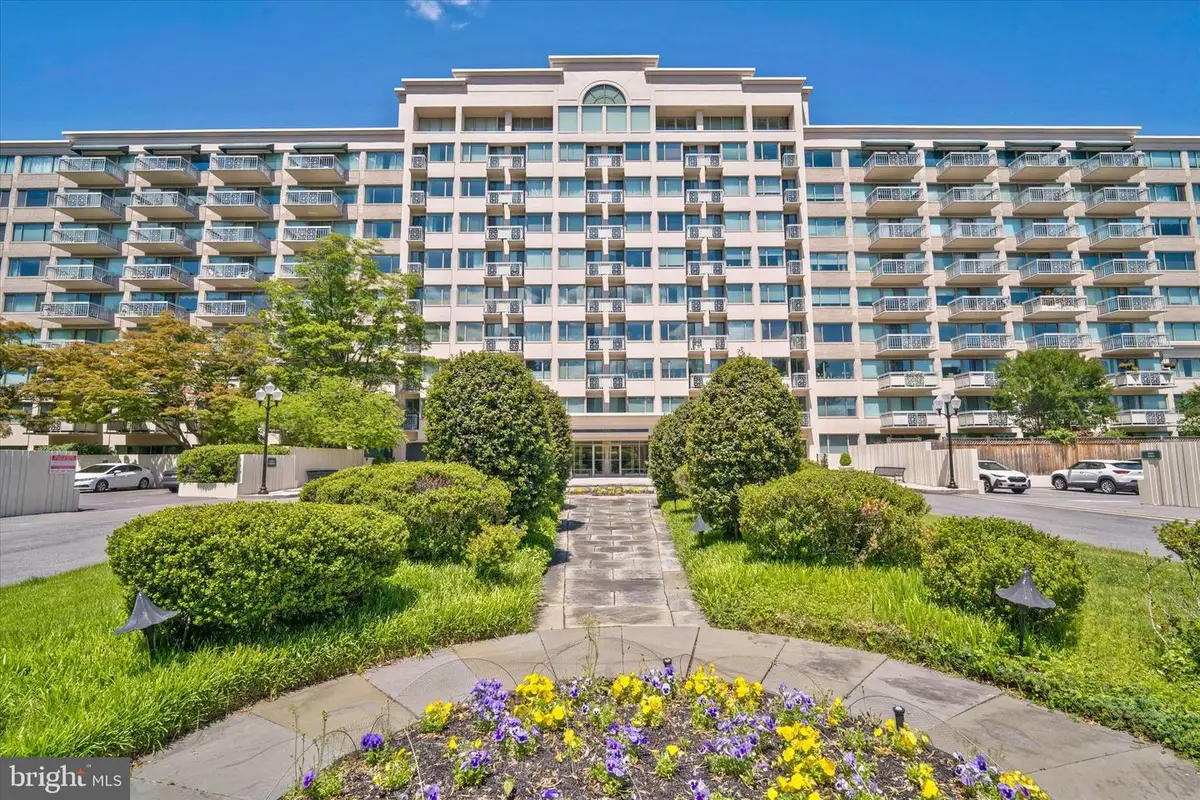 5450 Whitley Park Ter #301, Bethesda, MD 20814 - #1