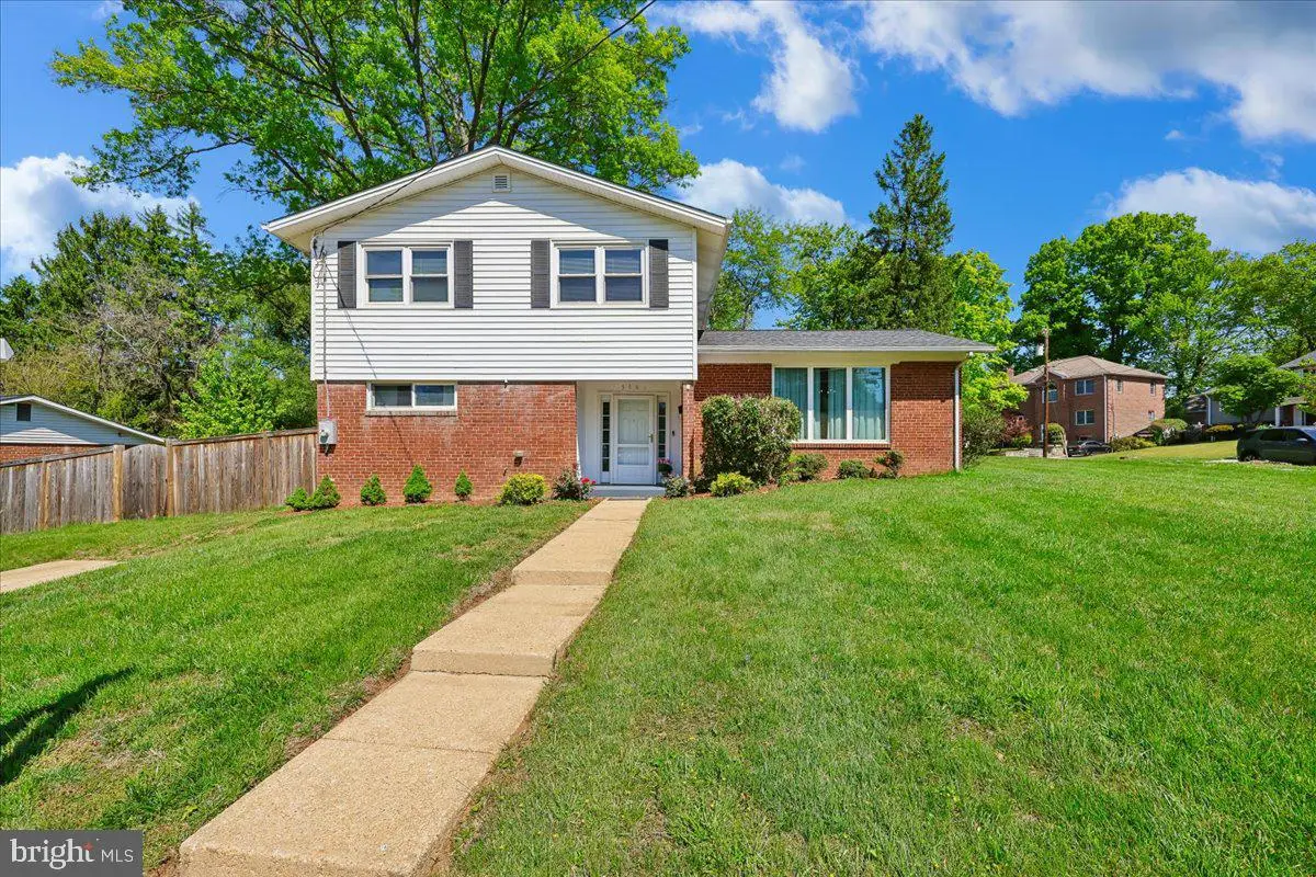 5001 Aspen Hill Rd, Rockville, MD 20853 - #1