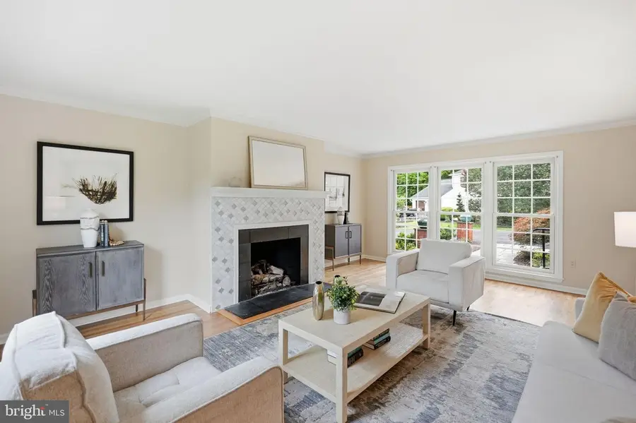 8100 Buckspark Ln E, Potomac, MD 20854 - #3