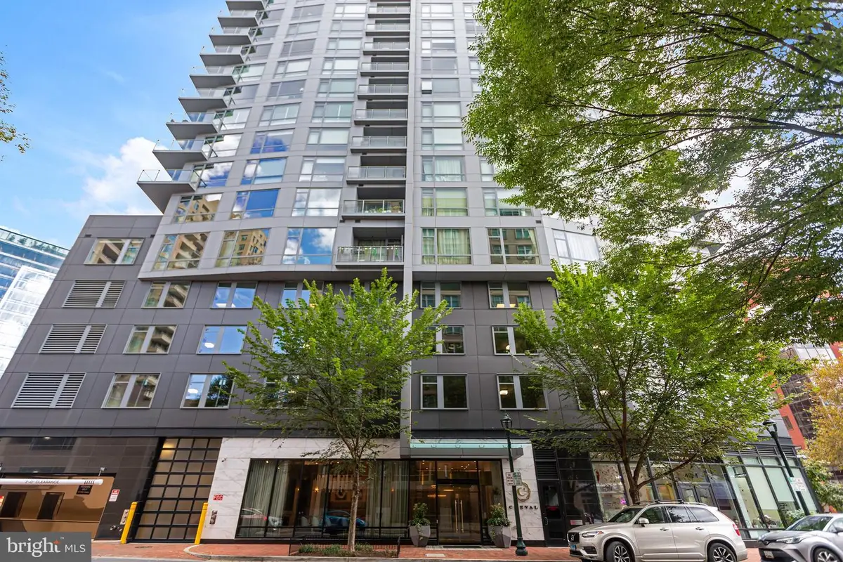 4960 Fairmont Ave #905, Bethesda, MD 20814 - #1