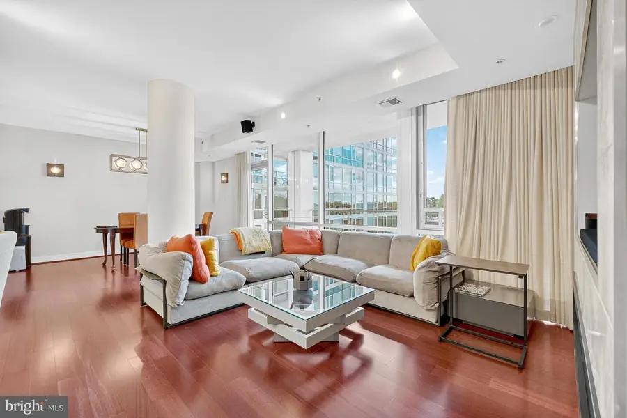 6820 Wisconsin Ave #4006, Bethesda, MD 20815 - #2