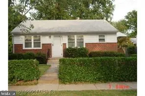 10015 Montauk Ave, Bethesda, MD 20817 - #1