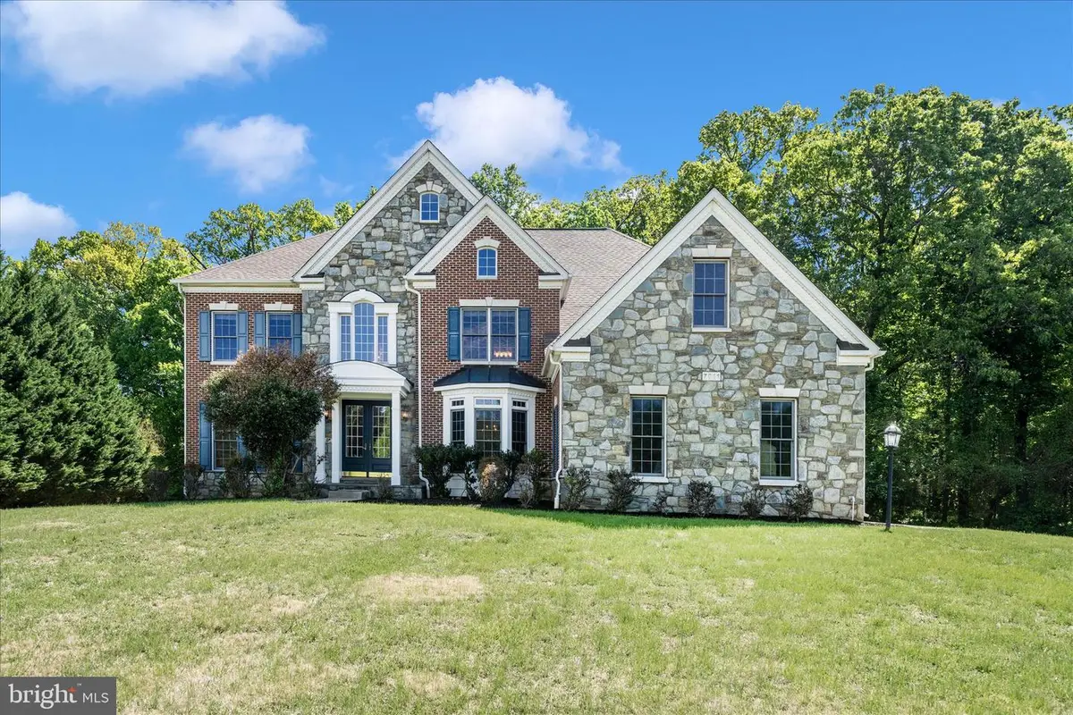 7011 Cypress Hill Dr, Gaithersburg, MD 20879 - #1