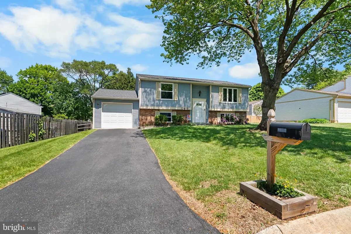 13605 Duhart Rd, Germantown, MD 20874 - #1