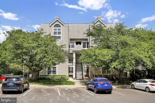 913 Hillside Lake Ter #412, GAITHERSBURG, MD 20878