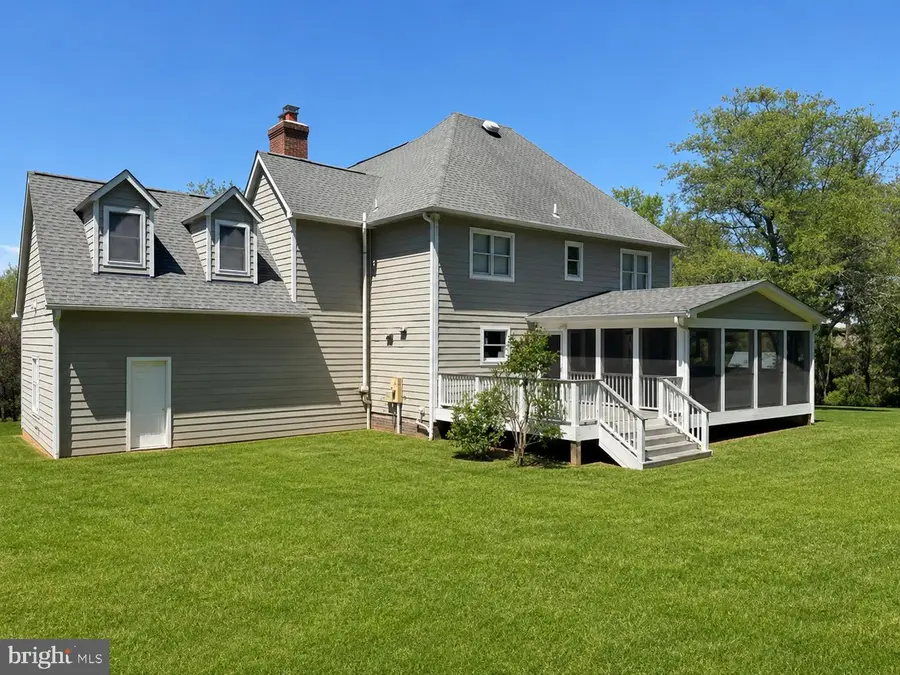 13 Gregg Ct, Brookeville, MD 20833 - #2