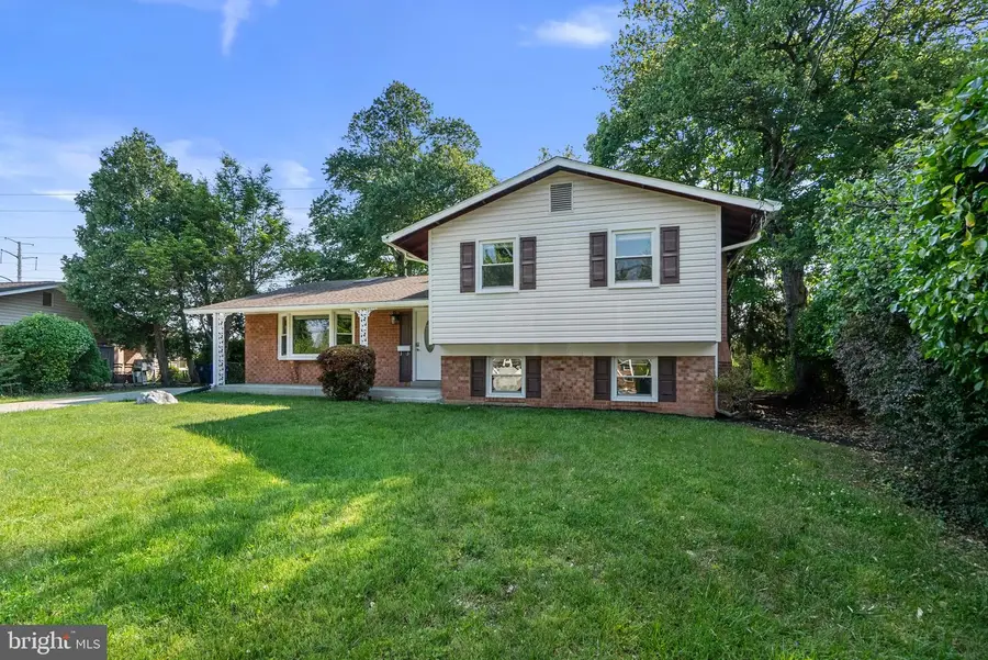 11822 Enid Dr, Potomac, MD 20854 - #3
