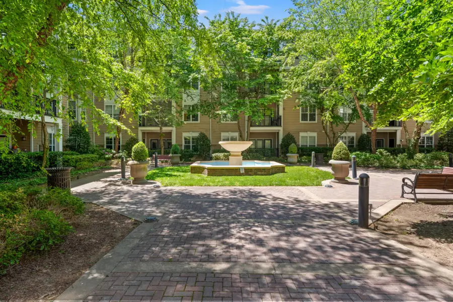501 Hungerford Dr #154, Rockville, MD 20850 - #2