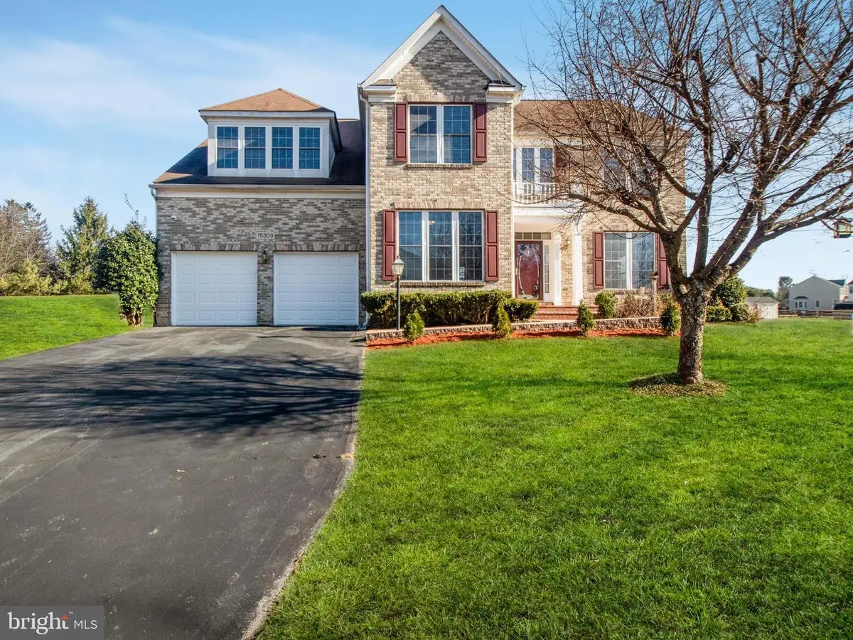 15309 Lions Den Rd, Burtonsville, MD 20866 - #1