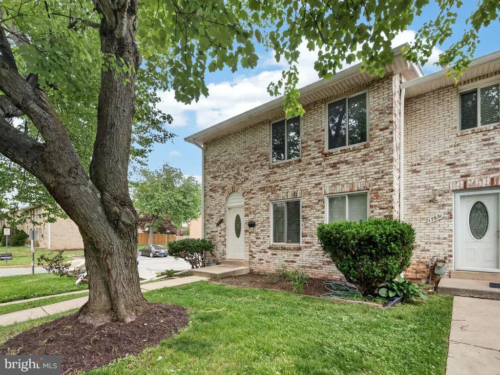 17633 Amity Dr #11-g, Gaithersburg, MD 20877 - #1