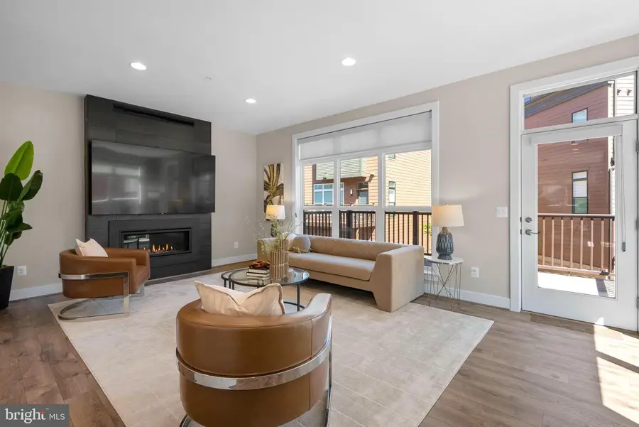 3927 Cranes Bill Ct, Rockville, MD 20852 - #3
