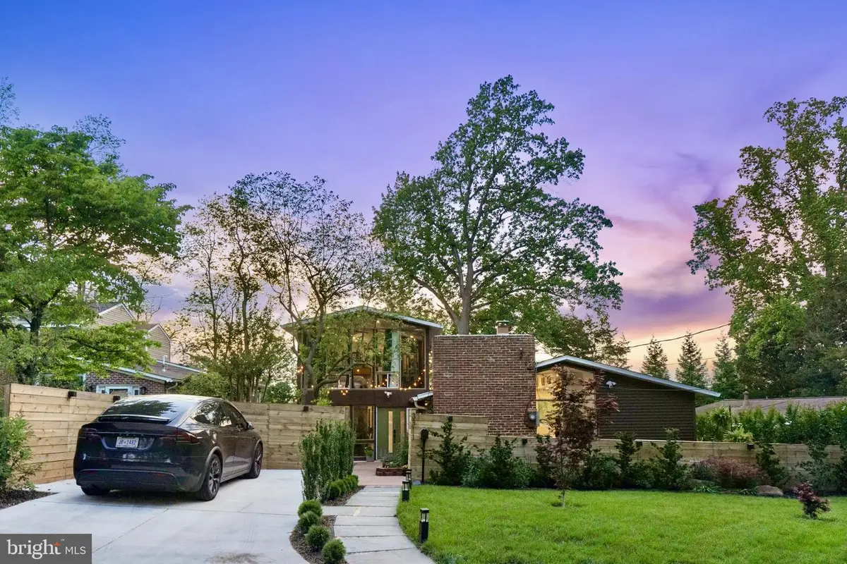 3311 Pendleton Dr, Silver Spring, MD 20902 - #1