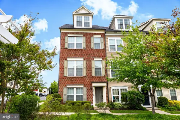 13220 Orsay St #1701, CLARKSBURG, MD 20871