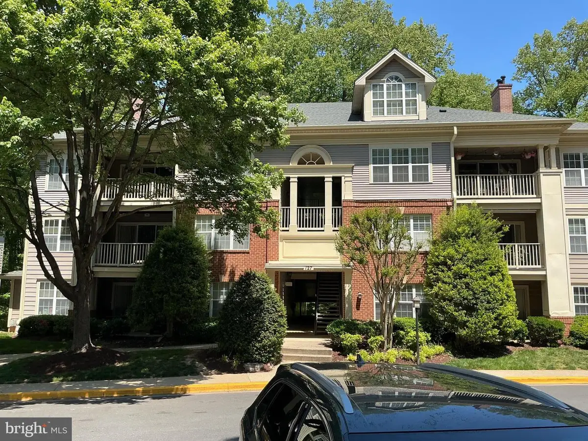 127 Timberbrook Ln #202, Gaithersburg, MD 20878 - #1