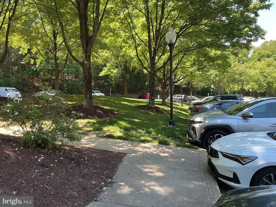 127 Timberbrook Ln #202, Gaithersburg, MD 20878 - #3
