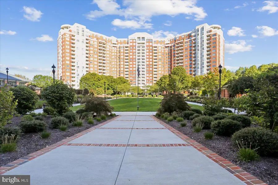 5809 Nicholson #316, North Bethesda, MD 20852 - #2
