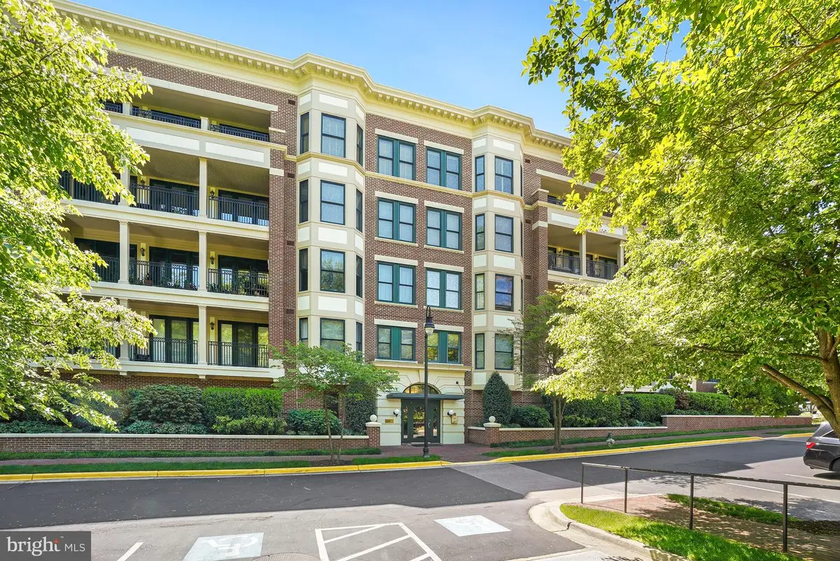 10401 Strathmore Park Ct #404, Rockville, MD 20852 - #1