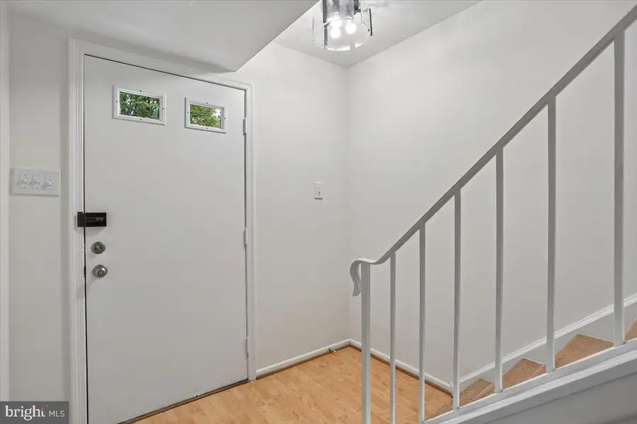 238 Watts Branch Pkwy, Rockville, MD 20850 - #2