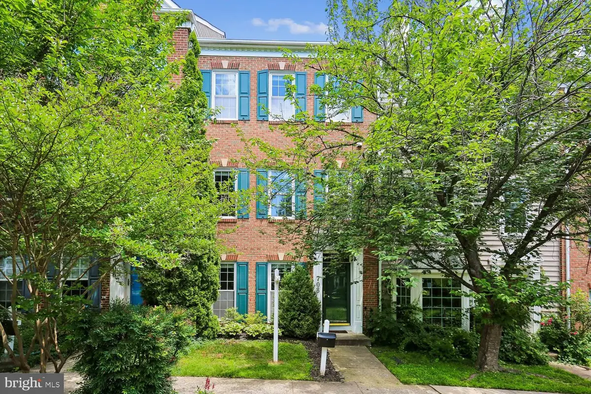 708 Market St E, Gaithersburg, MD 20878 - #1