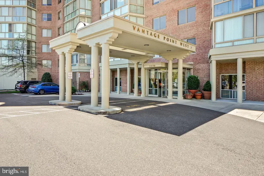 3210 N Leisure World Blvd #908, Silver Spring, MD 20906 - #2