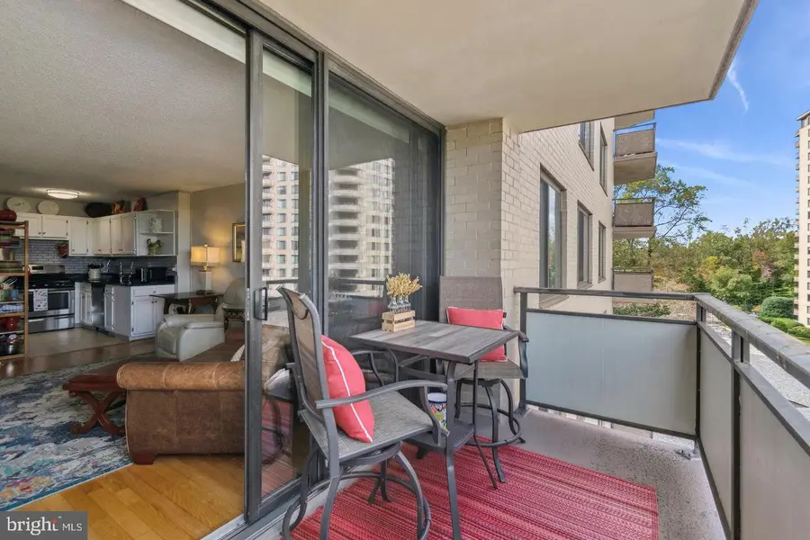 5225 Pooks Hill Rd #615s, Bethesda, MD 20814 - #2