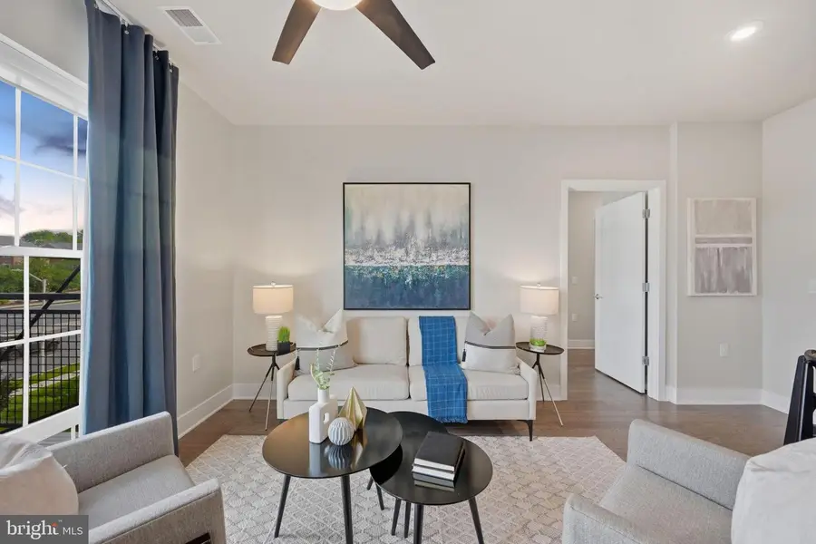 502 Diamondback Dr #310, Gaithersburg, MD 20878 - #3