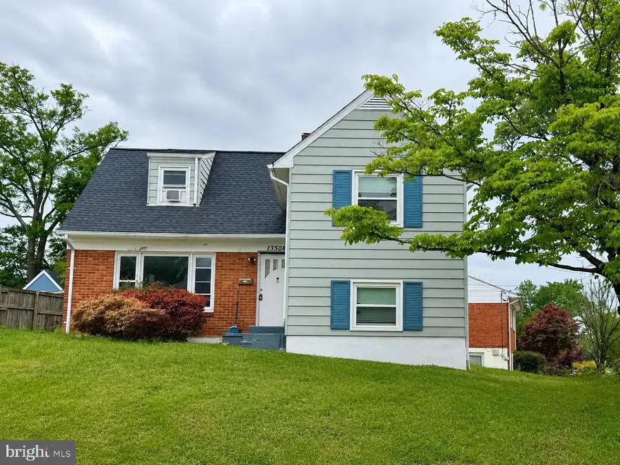 13506 Justice Rd, Rockville, MD 20853 - #2