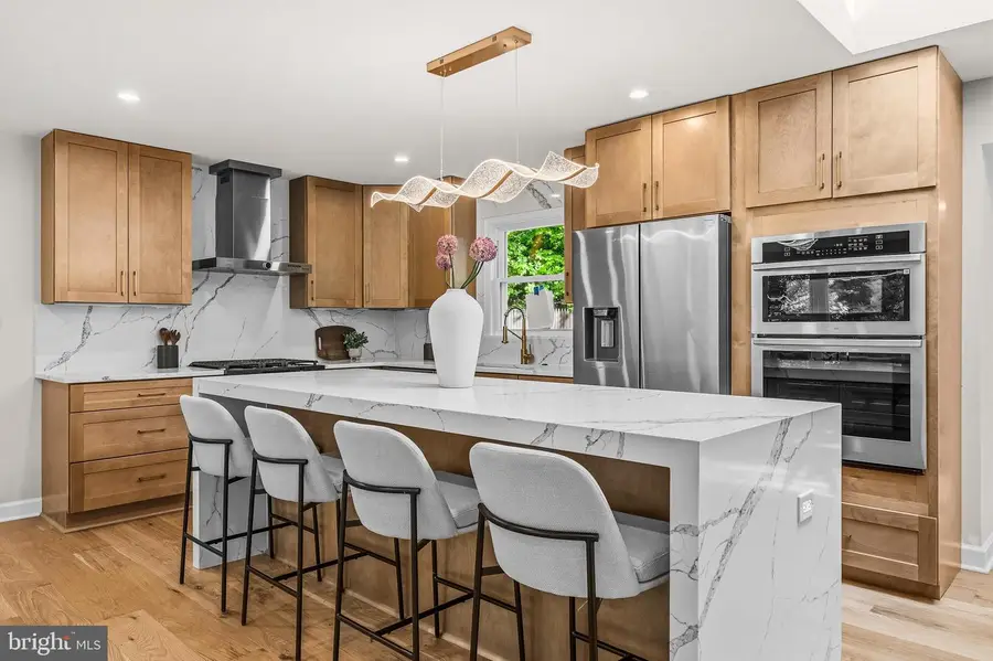 6801 Tildenwood Ln, Rockville, MD 20852 - #2