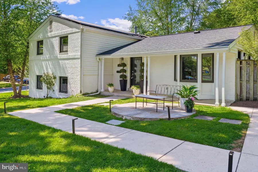 2 Orleans Ter, Kensington, MD 20895 - #2