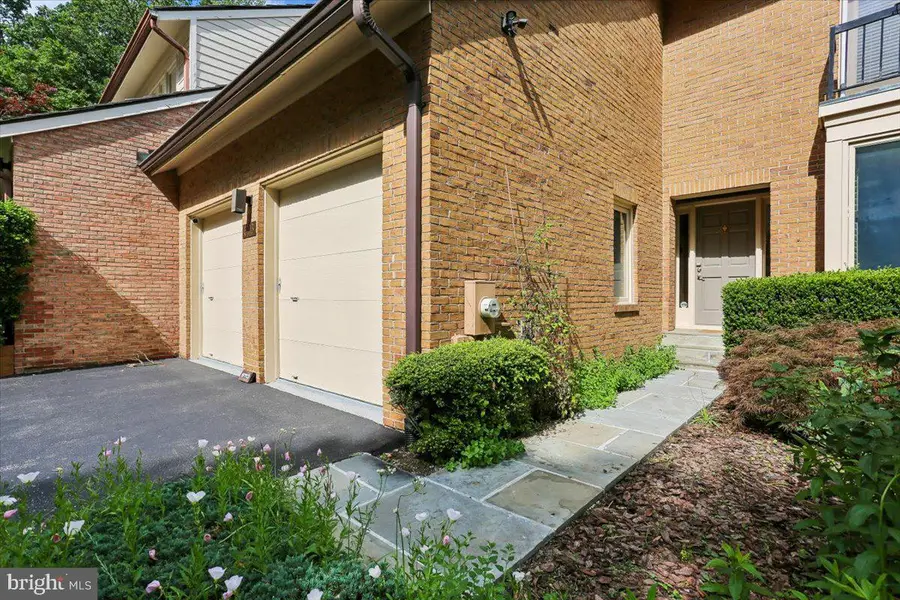 6113 Goldtree Way, Bethesda, MD 20817 - #2