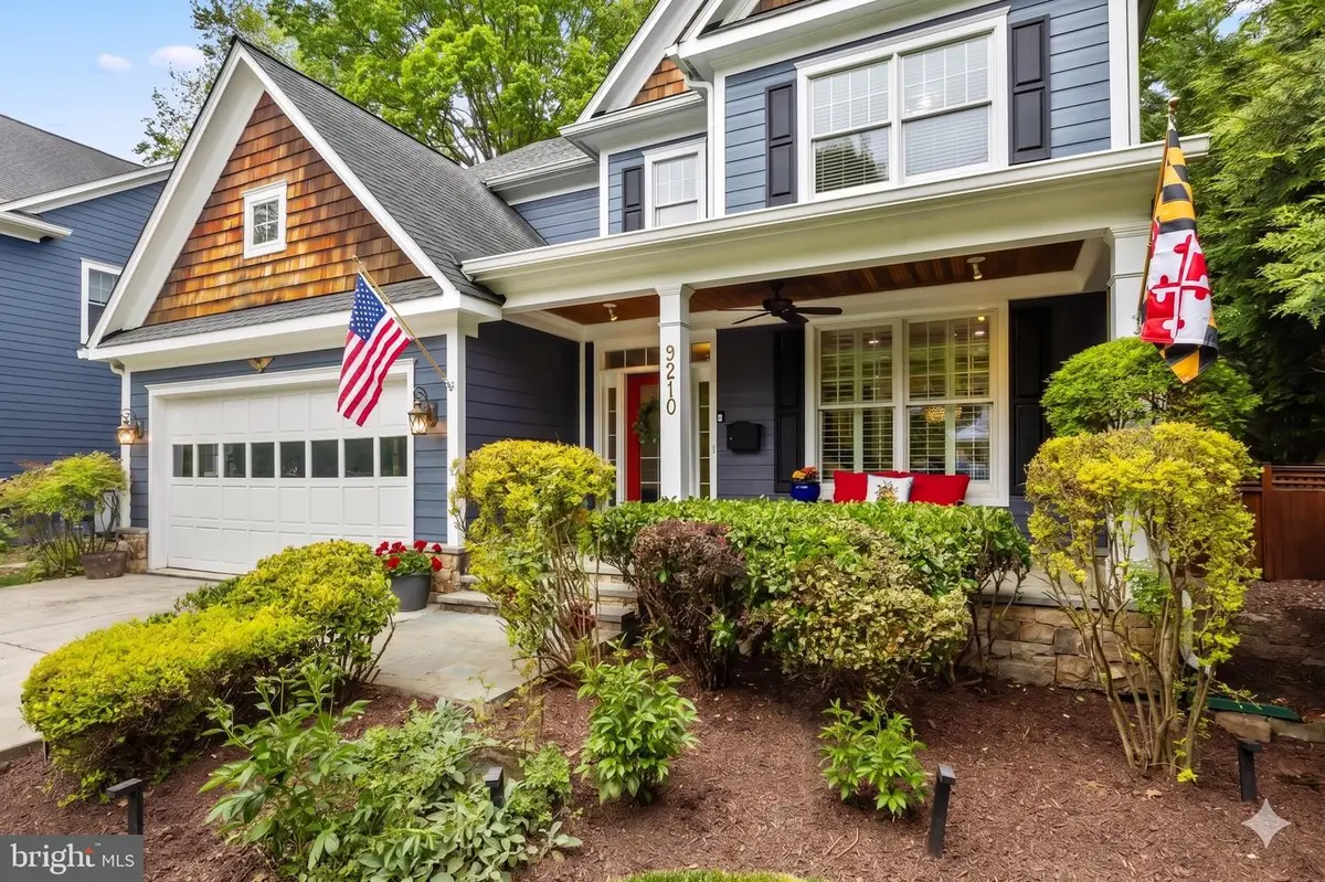 9210 Bulls Run Pkwy, Bethesda, MD 20817 - #1