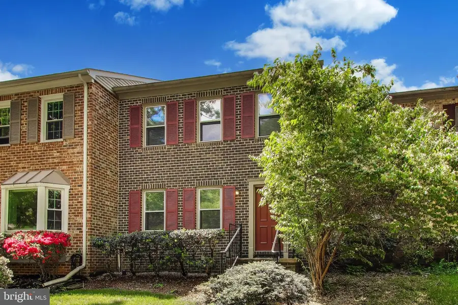 7709 Heatherton Ln, Potomac, MD 20854 - #2
