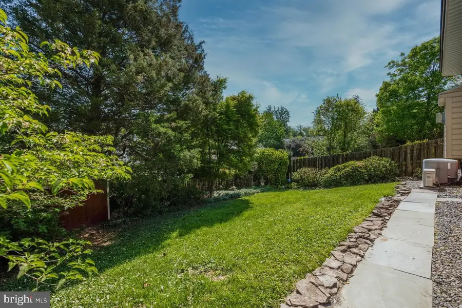 8519 Hazelwood Dr, Bethesda, MD 20814 - #3