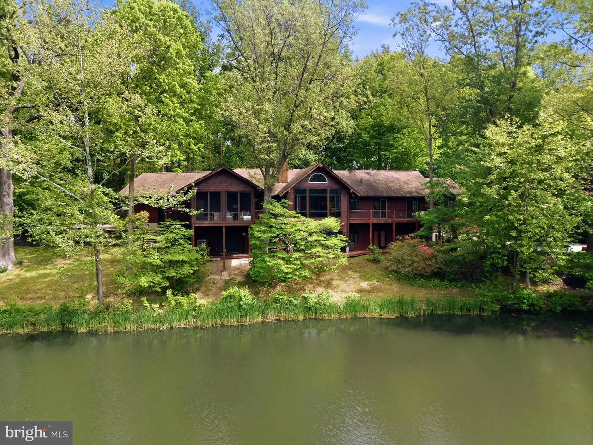 21605 Gentry Ln, Brookeville, MD 20833 - #1
