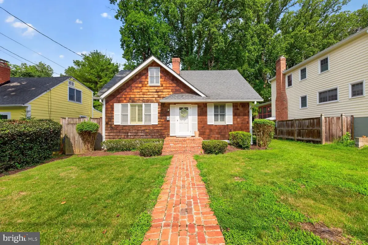 111 Aberdeen Rd, Rockville, MD 20850 - #1