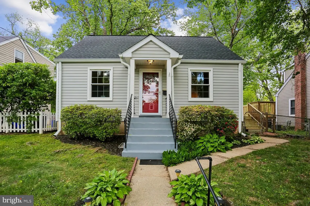 3505 Murdock Rd, Kensington, MD 20895 - #1