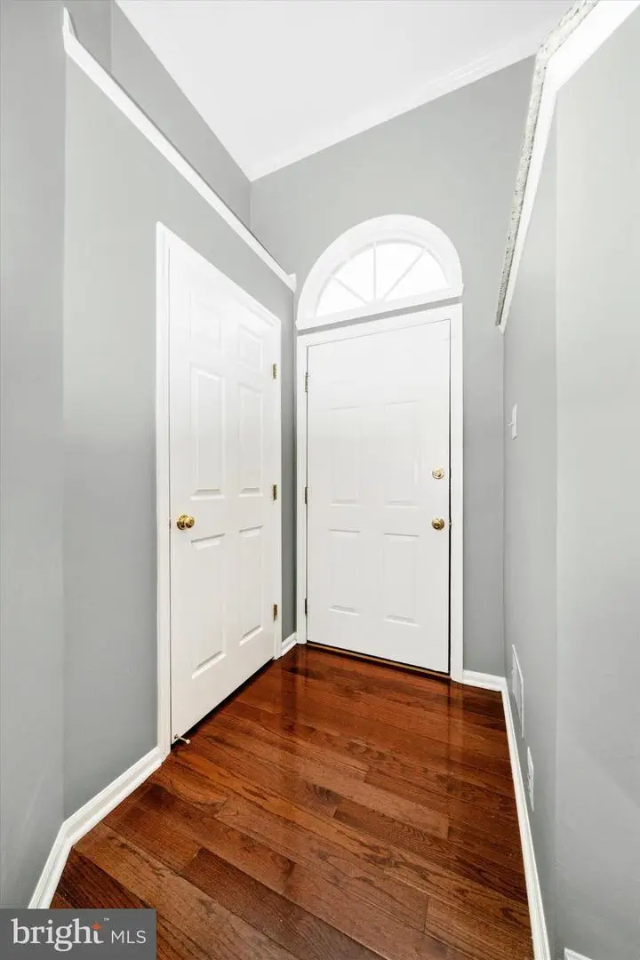 18637 Clovercrest Cir, Olney, MD 20832 - #3