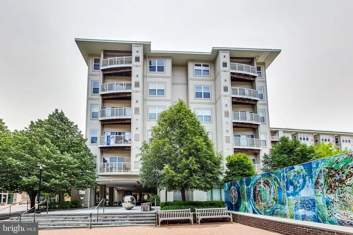 8045 Newell St #118, Silver Spring, MD 20910 - #1