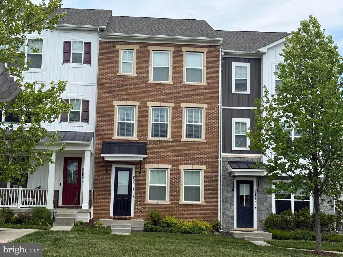22557 Merganser St, Clarksburg, MD 20871 - #1