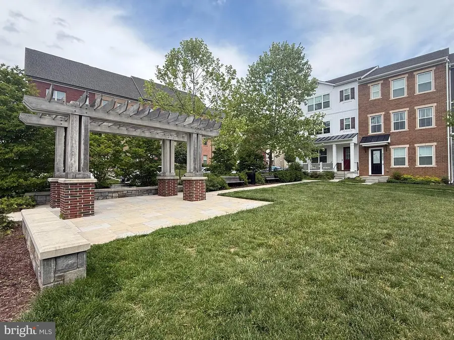 22557 Merganser St, Clarksburg, MD 20871 - #2